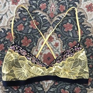 Free People Lace Floral Strappy Ring Bralette Soft